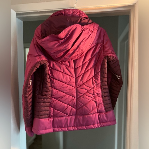 Patagonia snow jacket with hood - Picture 3 of 7